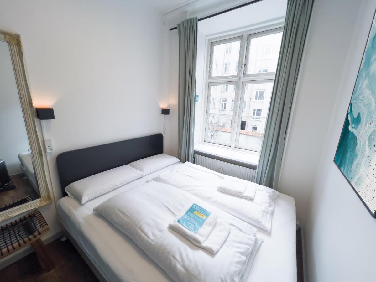 Backpackers Hotel 2*