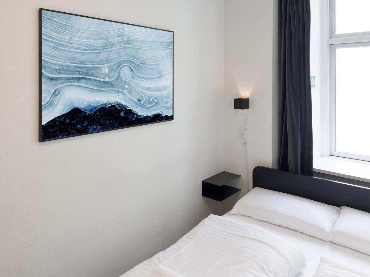 Backpackers Hotel 2*